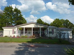 559 Midway Acres, Ripley, WV 25271