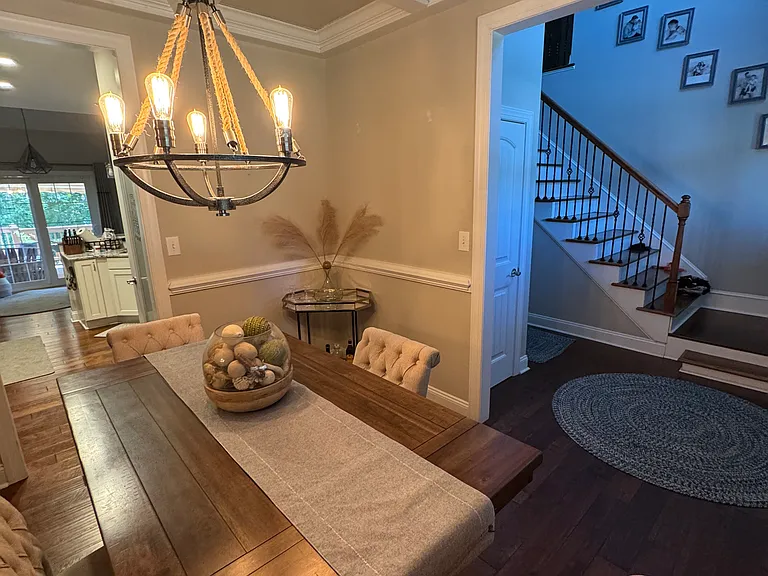 1245 Helmsdale Dr — Photo 11