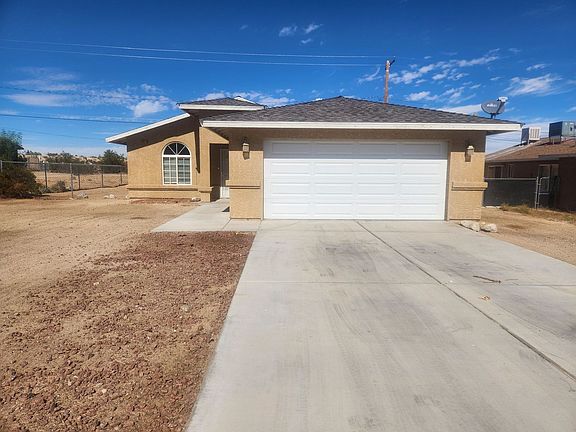 2nd image of 74012 Casita Dr