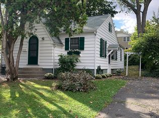 5 Duryea Pl, Nyack, NY 10960