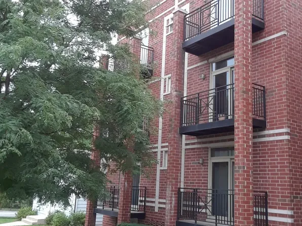 6811 W Raven St APT 2N, Chicago, IL 60631