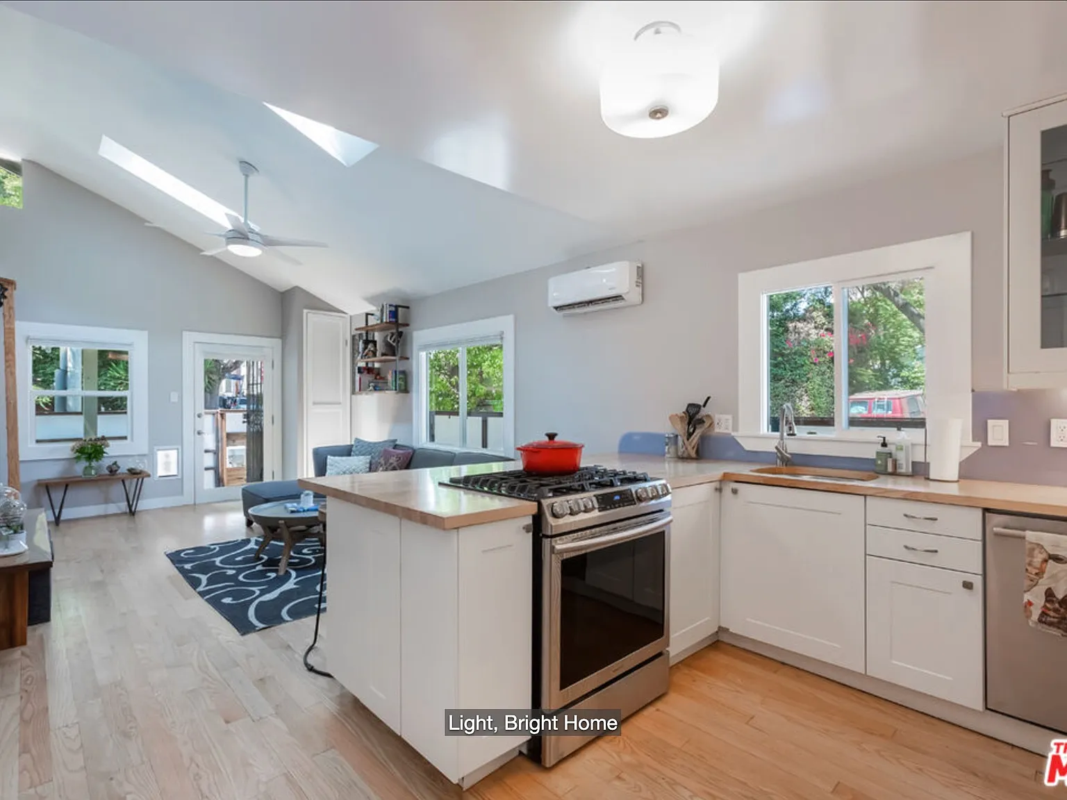 1 bed, 645 sqft, $2,985 — Photo 3