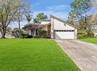 523 Magnolia Bnd, League City, TX 77573