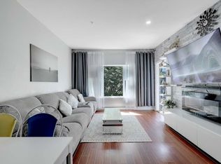 2488 Kelly Ave #208, Pt Coquitlam, BC V3C1Y4