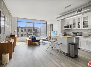 1111 S Grand Ave APT 813, Los Angeles, CA 90015