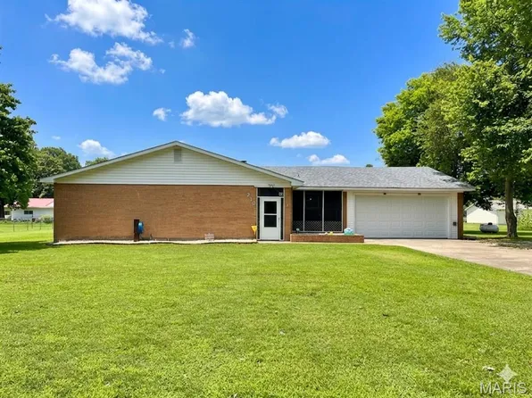 210 Sherrie Dr, Sikeston, MO 63801