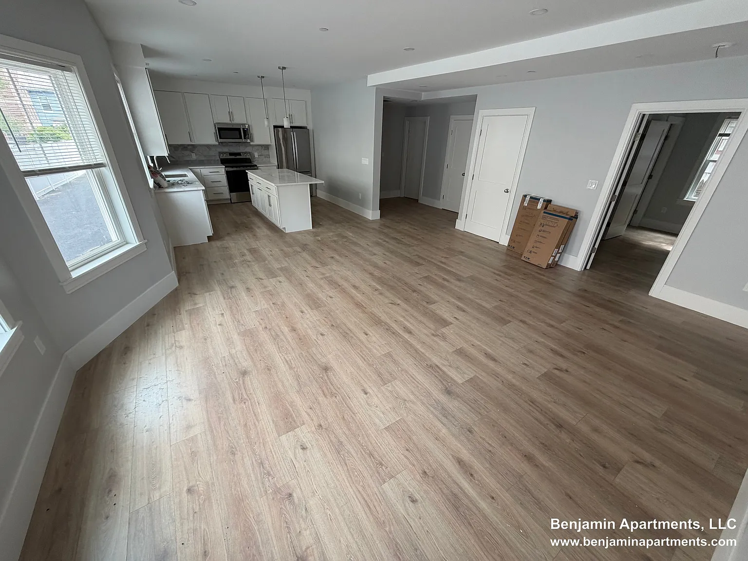 9 Holton St — Photo 2