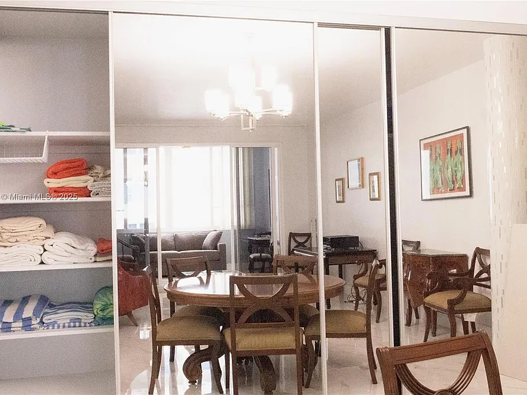 5005 Collins Ave #1523 — Photo 14