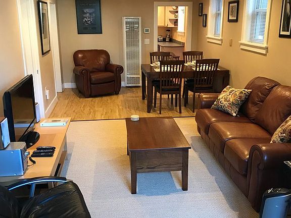 3rd image of 7555 2nd Ave NE #7555