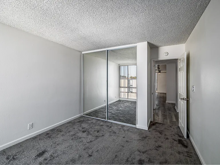 Guest Bedroom 1 (3 Bed 2 Bath)