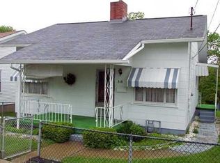 318 College St, Verona, PA 15147