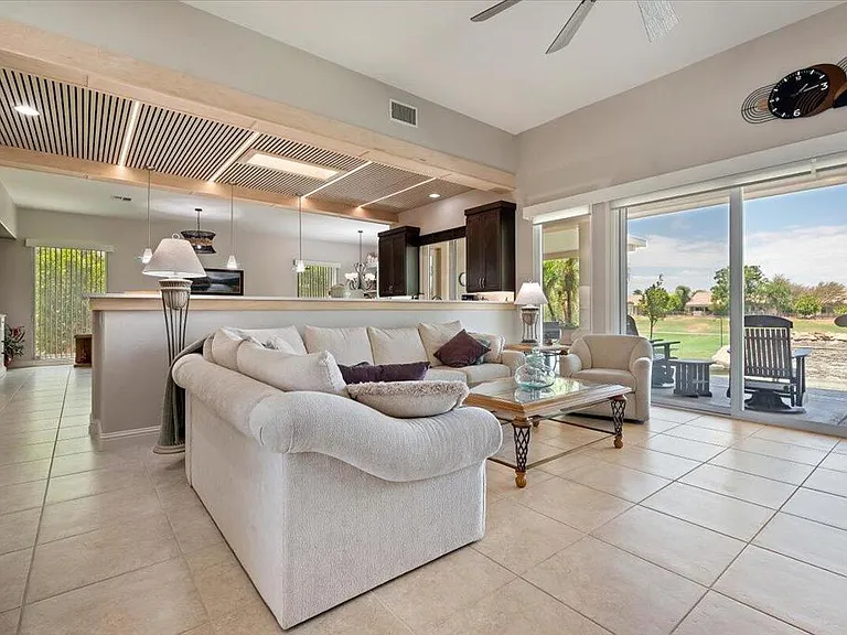 39305 Fernwood Glen Ct — Photo 10