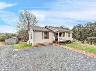 1328 Morewood Rd, Hardy, VA 24101