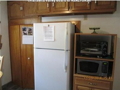 4th image of 84 Kenna Dr