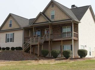 525 Knights Sq, Blairsville, GA 30512