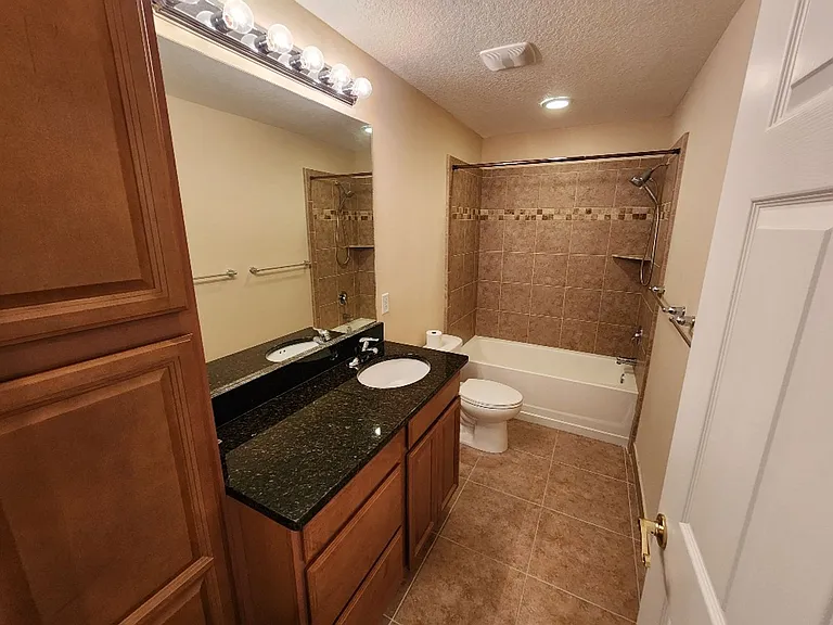 468 Bouchelle Dr #127 — Photo 12