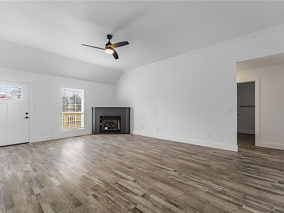 4th image of 6148 W Pleasant Dr