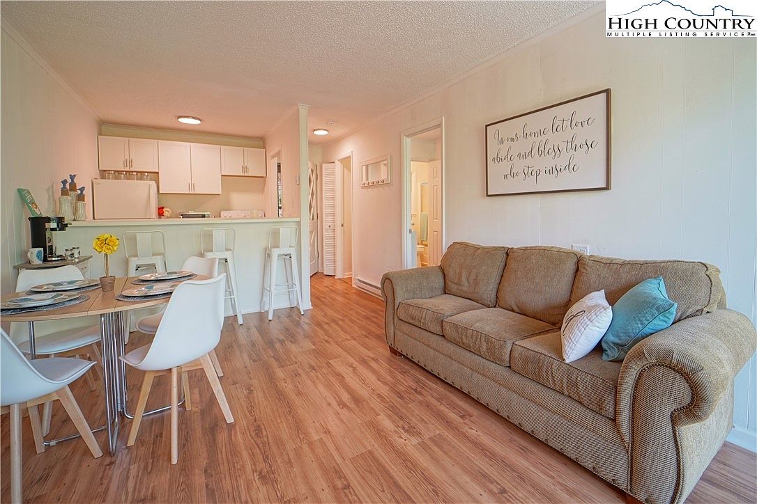 103 Upper Holiday Lane UNIT G129, Beech Mountain, NC 28604 Zillow