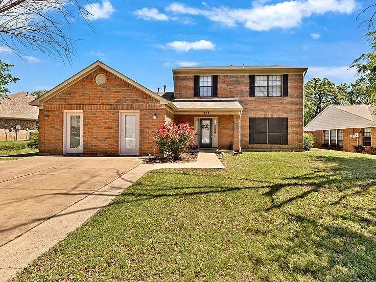 308 Mack Dr — Photo 26