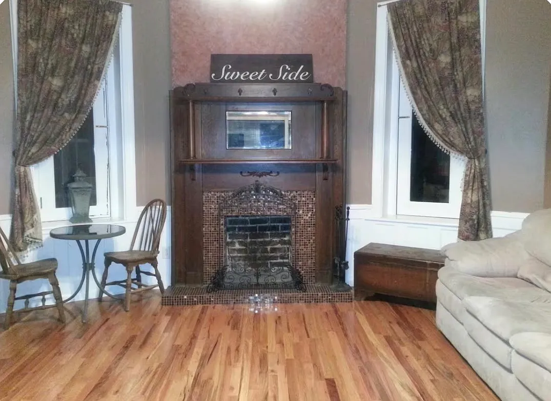1 bed, 1000 sqft, $2,500 — Photo 2