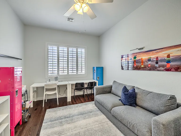 7166 Frontier Hills Ave — Photo 27