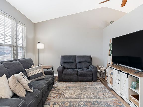 4th image of 25744 S Fieldstone Path