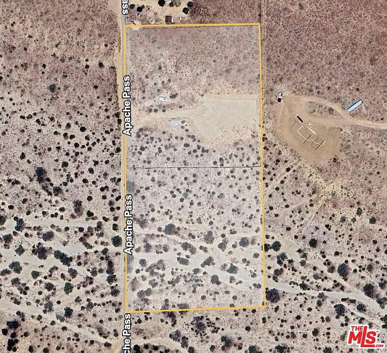 1st image of 3085 Apache Pass