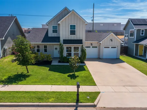 4721 Dry Creek Ln, Sherman, TX 75092