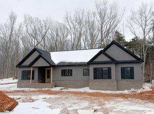 2 Acorn Lot Dr, Appomattox, VA 24522