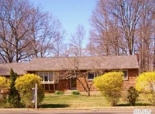 875 Townline Rd, Hauppauge, NY 11788