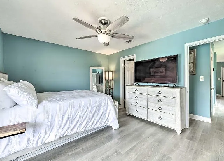 6829 Thomas Dr — Photo 6