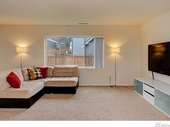 5th image of 5726 124th St SE