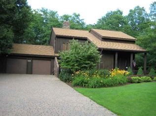 5939 Curry Rd, Schenectady, NY 12303