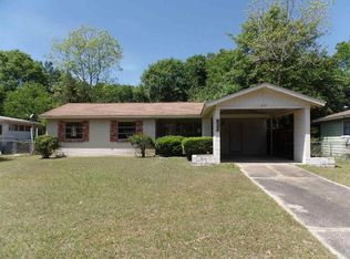 832 Montclair Rd, Pensacola, FL 32505