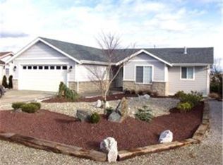 8190 Comox Rd, Blaine, WA 98230