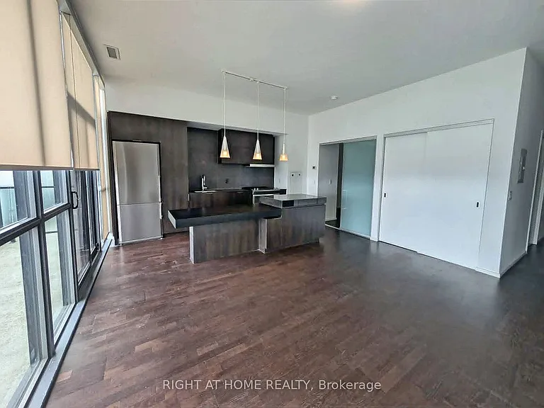 101 Charles St E #4908 — Photo 9