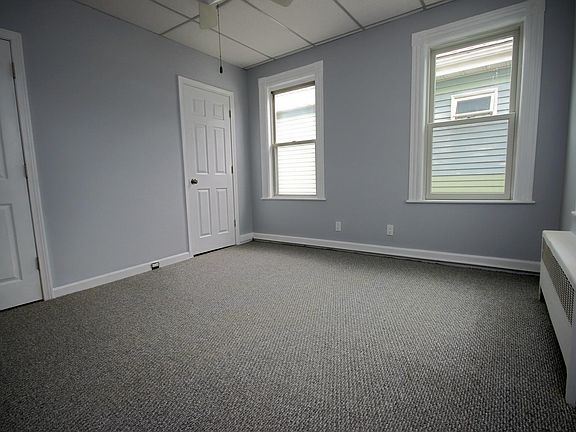 Bedroom 1 of 3