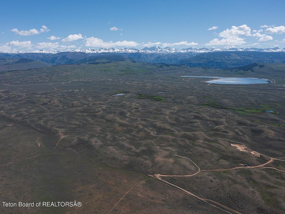 2nd image of Binning Ranch Rd