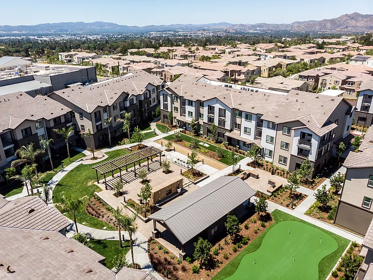 The Vineyards Apartments — Photo 32