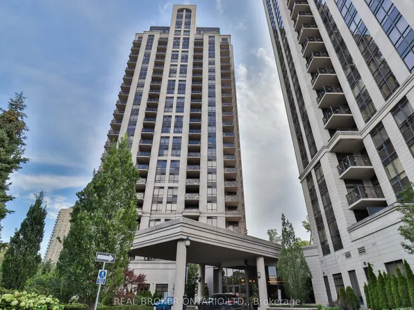 135 Wynford Dr, Toronto, ON