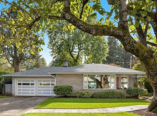 10616 NE Tillamook St, Portland, OR 97220