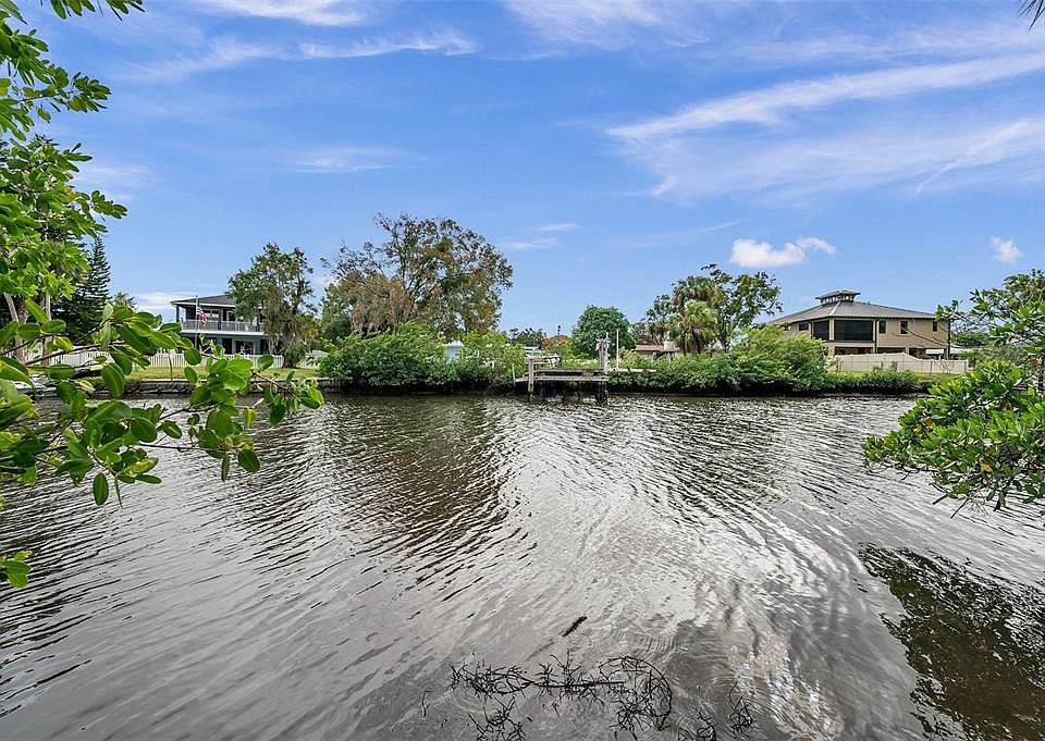 1st image of 758 Seminole Blvd
