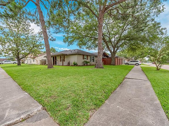 4th image of 10802 Kirkwell Dr