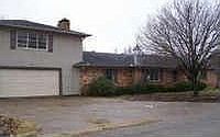 1st image of 311 E Hazelwood St