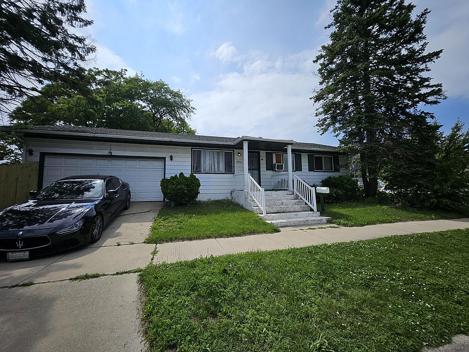 1st image of 2950 Cleveland St