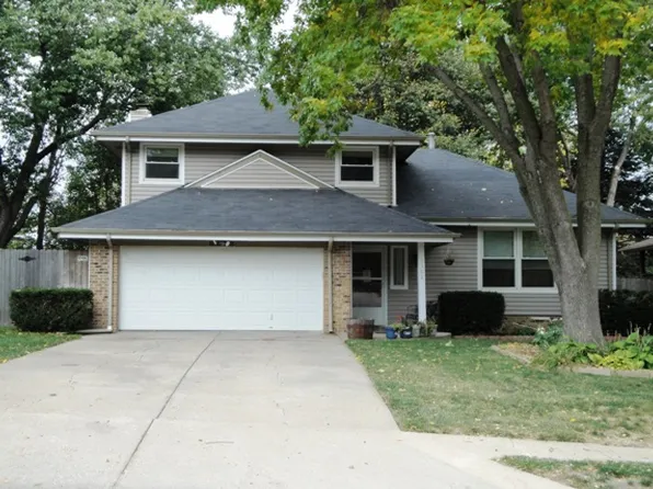 3302 Leawood Dr, Bellevue, NE 68123