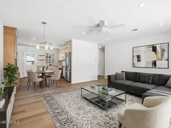 32B Buckingham Drive, Manchester, NJ 08759