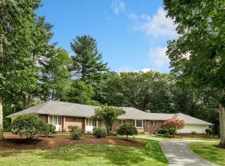 6 Phoenix Pl, Andover, MA 01810