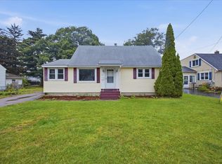 26 Pennington Drive, Burlington, VT 05408
