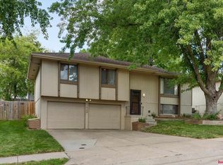 12948 Chandler St, Omaha, NE 68138
